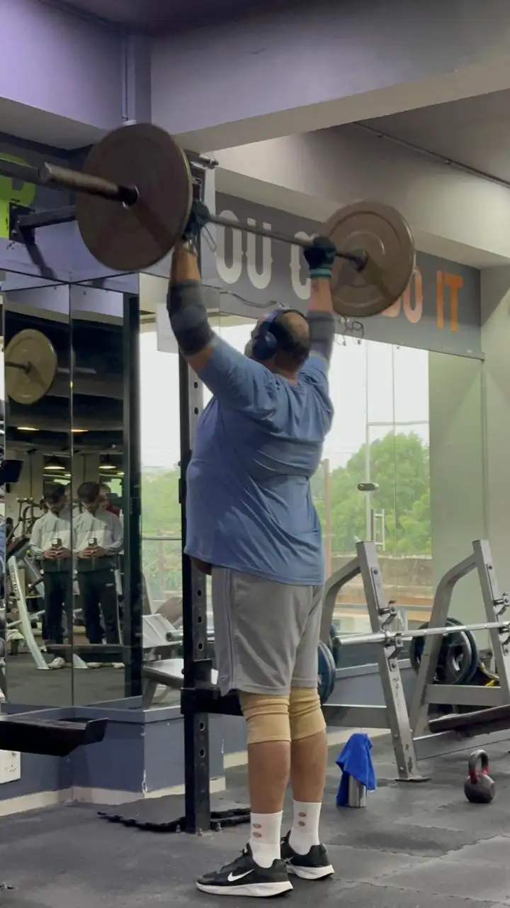 Paras bhai doing gym