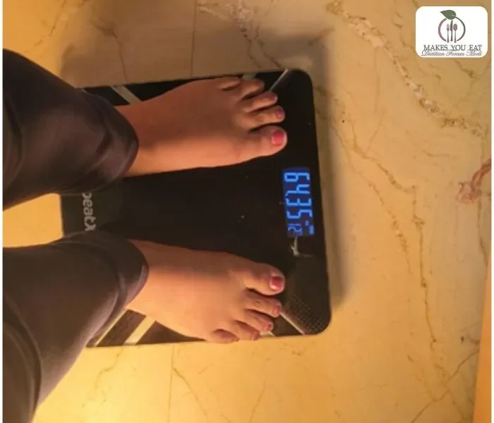 Client Interim Weight – 64.3Kg shows on weighting scale Client Interim Weight - 64.3Kg shows on weighting scale