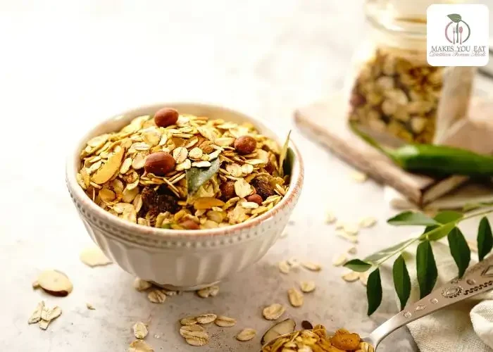 A bowl of Oats Diet Chivda