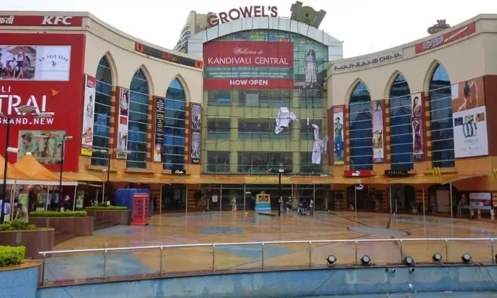 Growel Mall in Kandivali East Mumbai Growel Mall in Kandivali East Mumbai